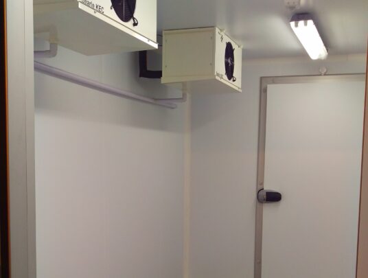 Modular cold room interior