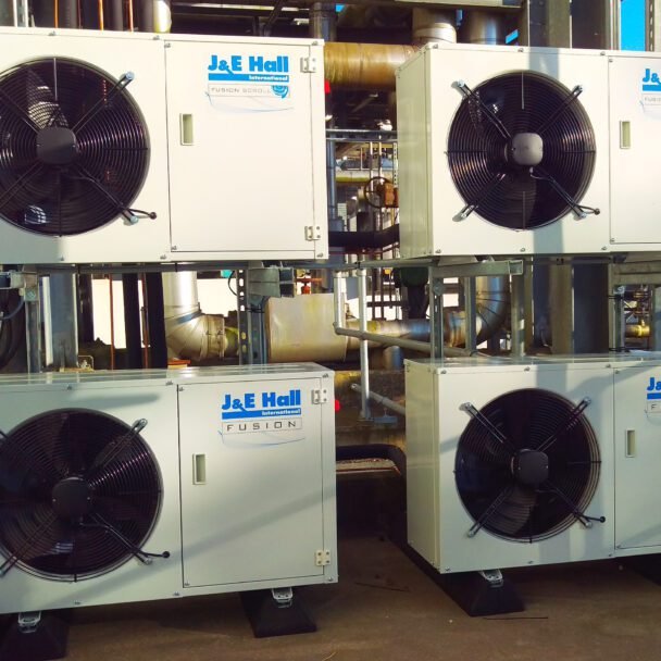Group of 4 external cooling units