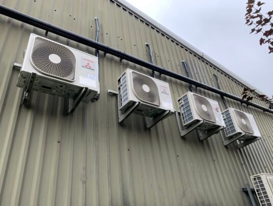 External wall mounted air conditioning units